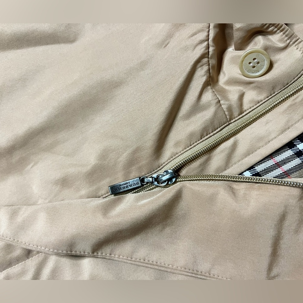 Burberry Trench Coat - Picture 9 of 15